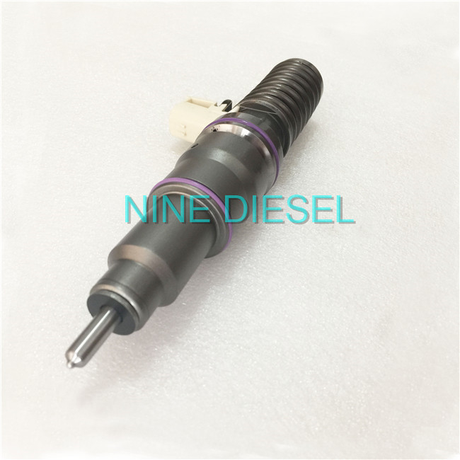 Original Diesel Injector 3801368 Common Rail Diesel Injector For Volvo D12
